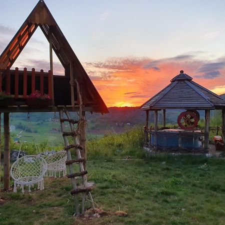 Log Cabin Uvac Nova Varoš المظهر الخارجي الصورة
