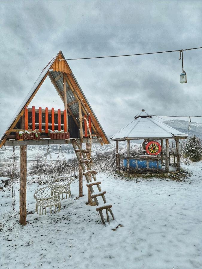 Log Cabin Uvac Nova Varoš المظهر الخارجي الصورة