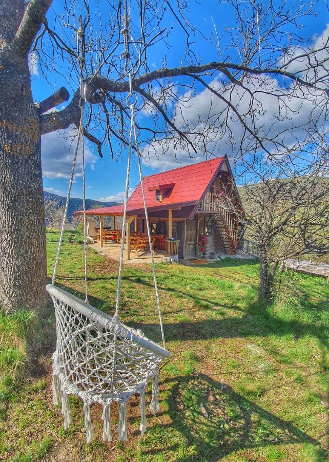 Log Cabin Uvac Nova Varoš المظهر الخارجي الصورة