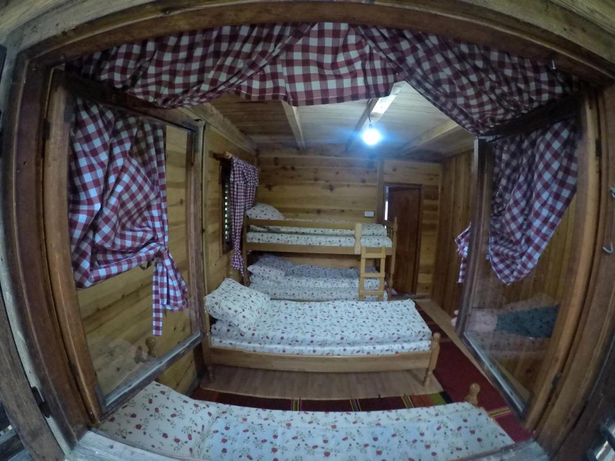 Log Cabin Uvac Nova Varoš المظهر الخارجي الصورة