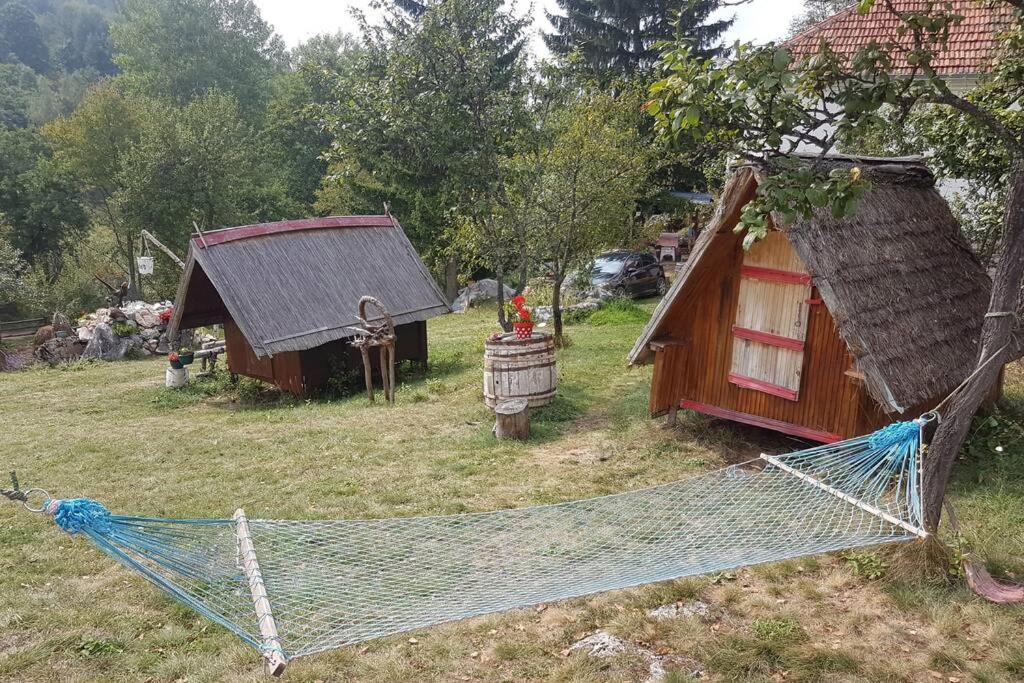 Log Cabin Uvac Nova Varoš المظهر الخارجي الصورة