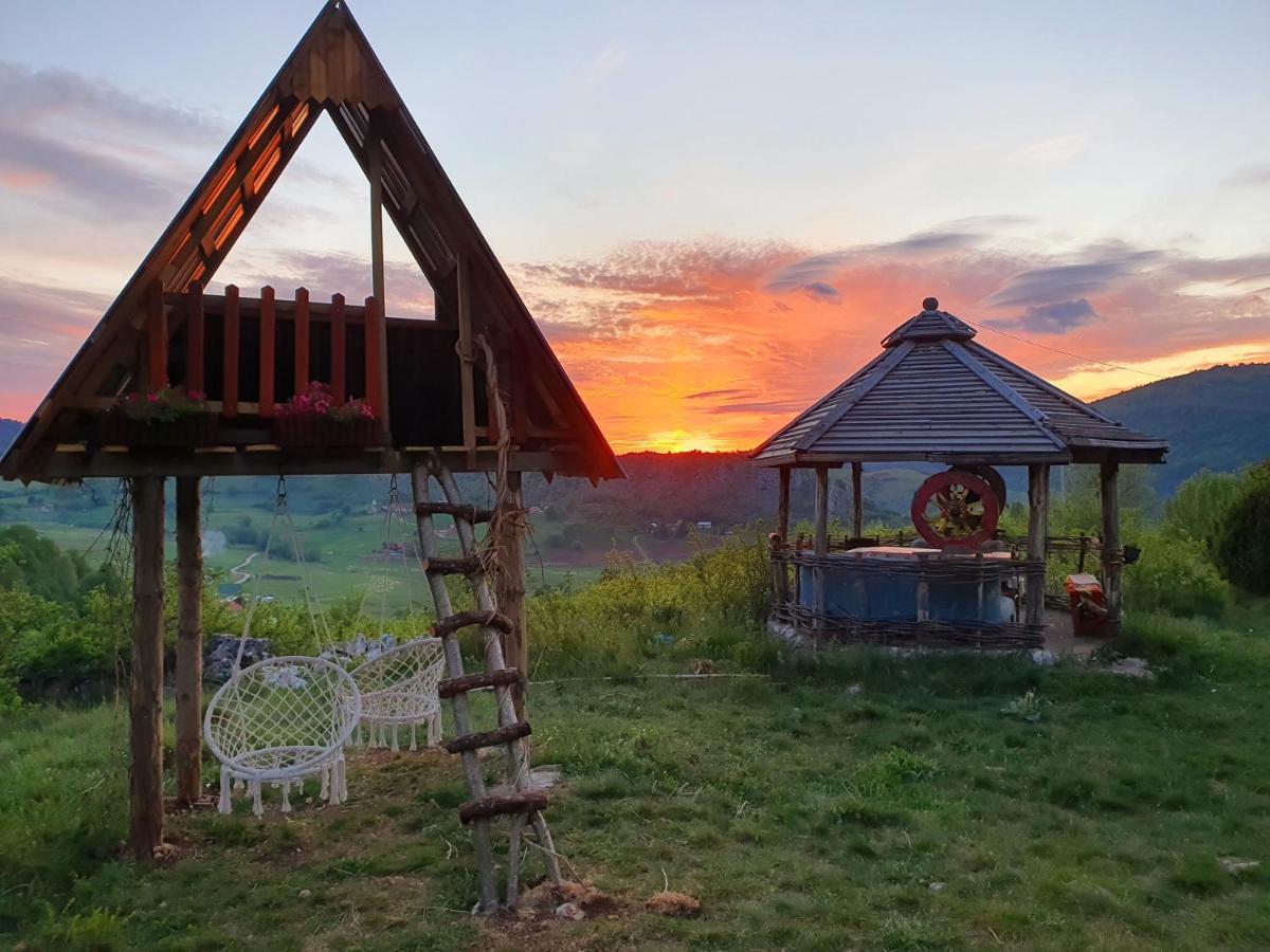 Log Cabin Uvac Nova Varoš المظهر الخارجي الصورة