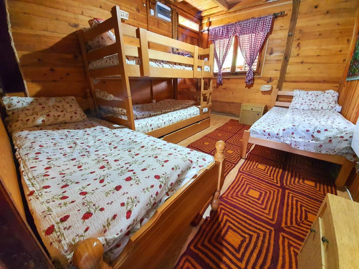 Log Cabin Uvac Nova Varoš المظهر الخارجي الصورة
